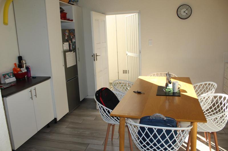 2 Bedroom Property for Sale in Churchill Estate Western Cape